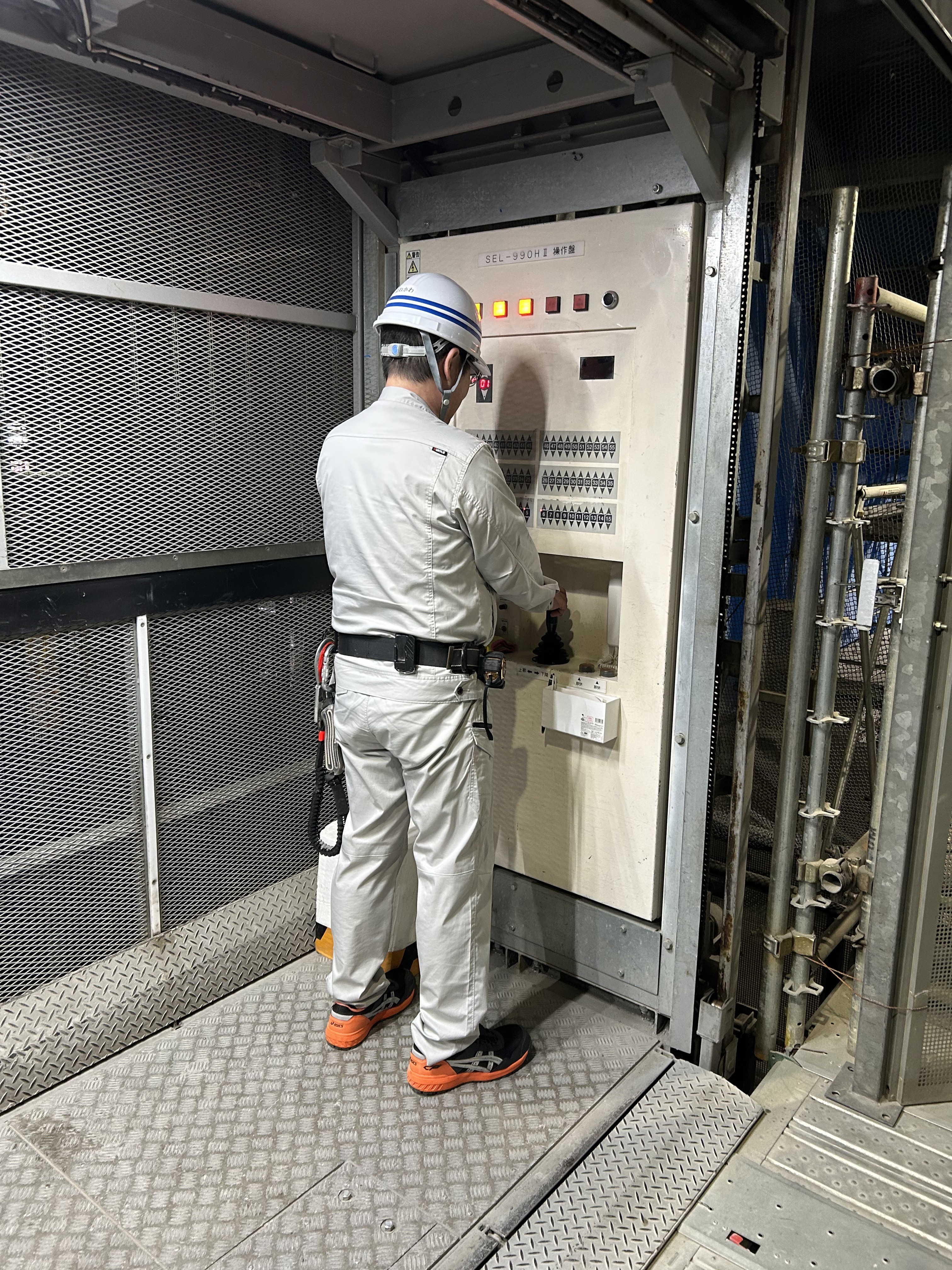 大手建設現場請負工事事業